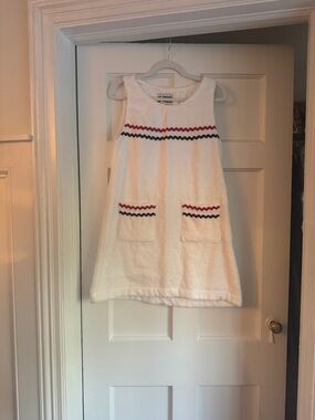 White Sleeveless Casual A-Line Dress with Red & Navy Trim